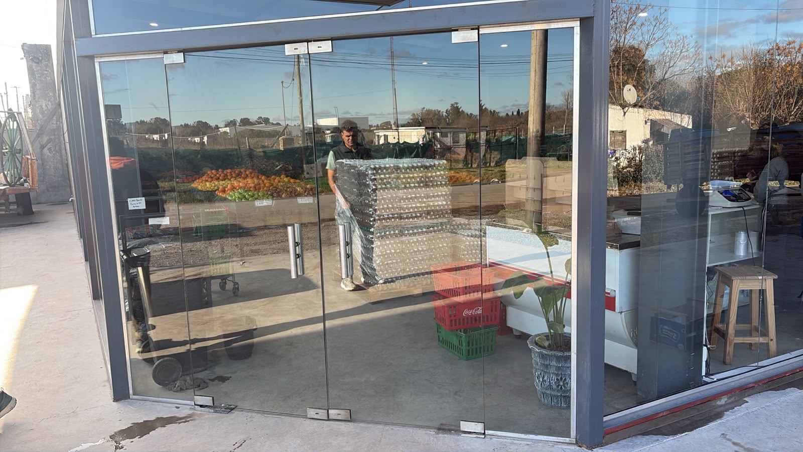 Frente de Local con Cristal Laminado